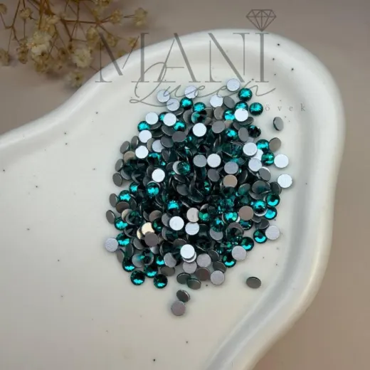 Blue zircon SS12
