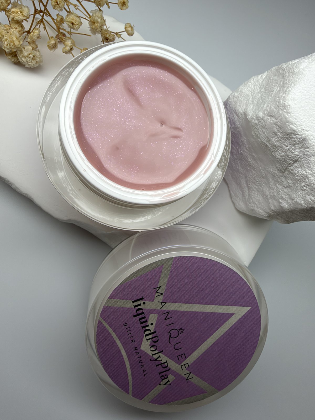 ManiQueen liquid PolyPlay glittR natural