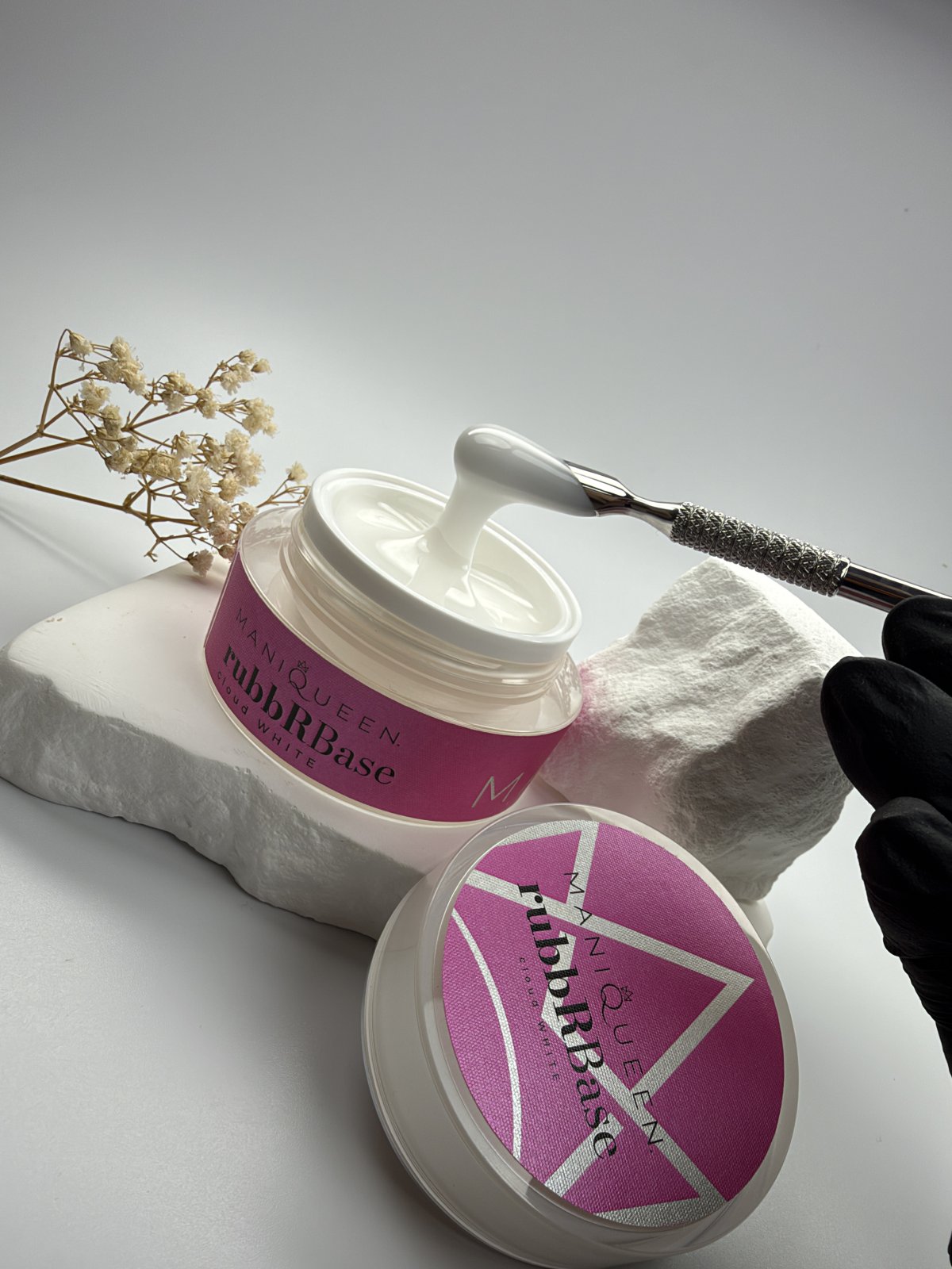ManiQueen rubbR Base cloud white